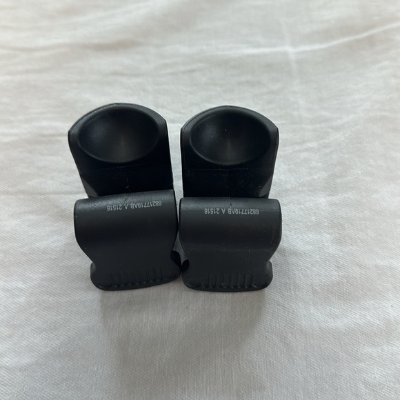 Jeep Wrangler Grocery Bag Holder Clips - Picture 2 of 5